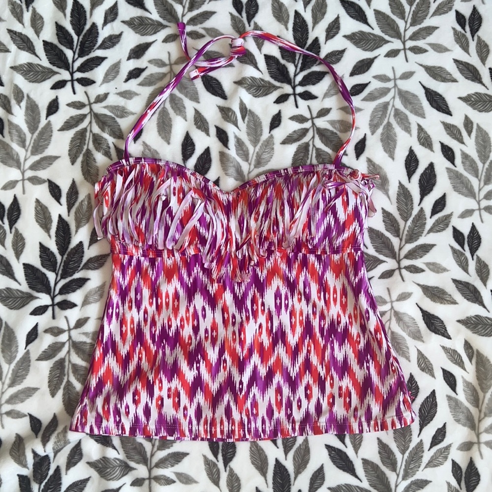Collections by Catalina women’s swimming suit top size medium (8-10)